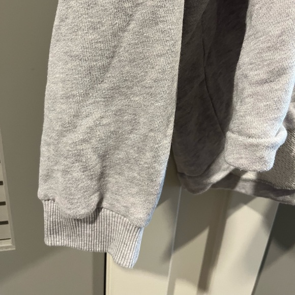 American Eagle Over Sized Crew Neck - Picture 7 of 8